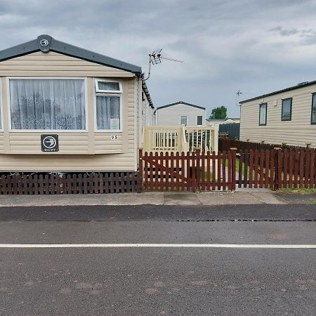 95 Holiday Resort Unity 3 Bed Passes Included ブリーン エクステリア 写真