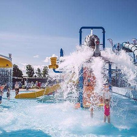 95 Holiday Resort Unity 3 Bed Passes Included ブリーン エクステリア 写真